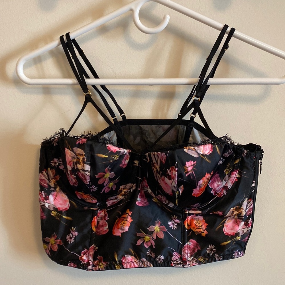Victoria’s Secret Cropped Corset Top - Size 36C